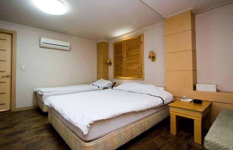 New Boolim Tourist Hotel Seoul Exteriör bild