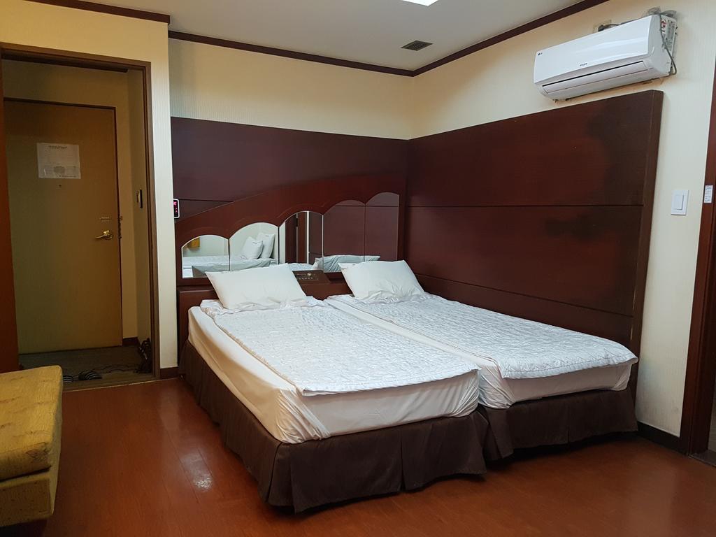 New Boolim Tourist Hotel Seoul Rum bild