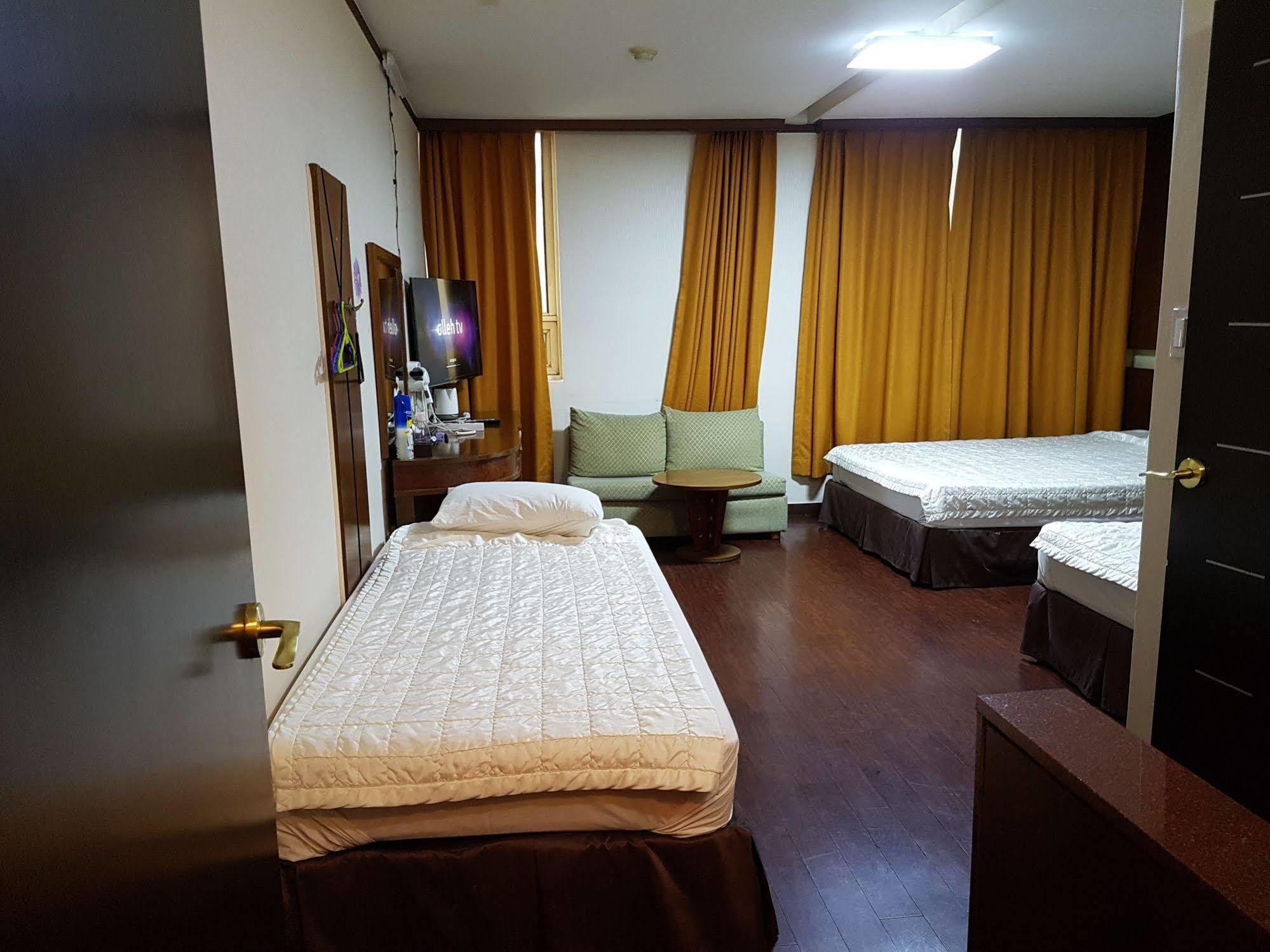 New Boolim Tourist Hotel Seoul Exteriör bild